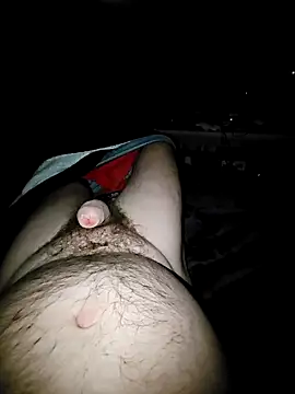 Snapshot of thefox92 chatting on 03/01/25, 01:22 thefox92 online show from 03/01/25, 01:22