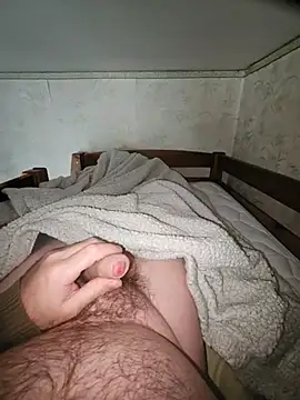 Snapshot of thefox92 chatting on 03/10/25, 01:32 thefox92 online show from 03/10/25, 01:32