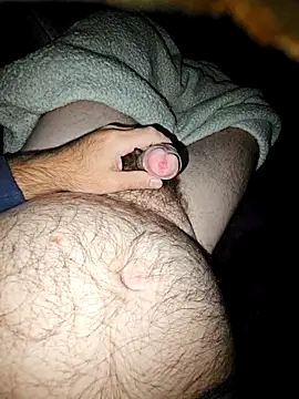 Snapshot of thefox92 chatting on 09/12/25, 12:44 thefox92 online show from 09/12/25, 12:44