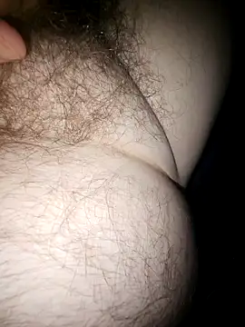 Snapshot of thefox92 chatting on 09/13/25, 01:27 thefox92 online show from 09/13/25, 01:27