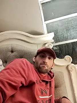 Snapshot of lewis7869 chatting on 12/28/24, 05:23 lewis7869 online show from 12/28/24, 05:23