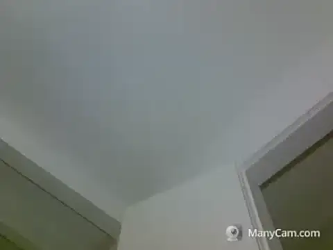 Snapshot of celibe_du_25 chatting on 12/29/24, 05:12 celibe du 25 online show from 12/29/24, 05:12