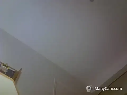 Snapshot of celibe_du_25 chatting on 09/28/25, 09:31 celibe du 25 online show from 09/28/25, 09:31