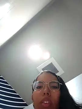 Snapshot of SheenaBrooke chatting on 03/06/26, 04:42 SheenaBrooke online show from 03/06/26, 04:42