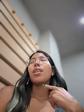 Snapshot of SheenaBrooke chatting on 04/09/26, 06:19 SheenaBrooke online show from 04/09/26, 06:19