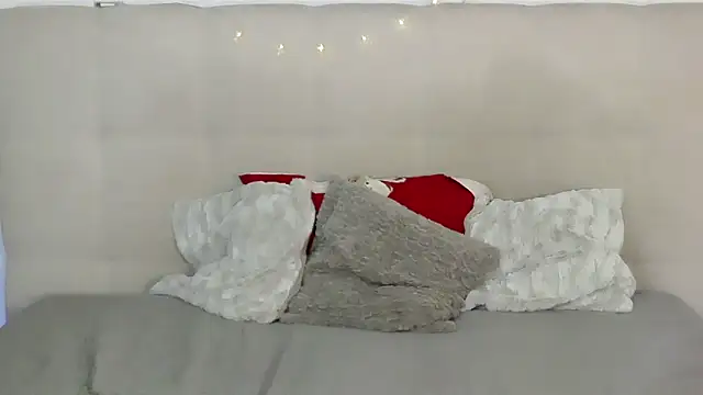 PetersEmily online show from 02/07/25, 09:04