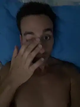 Snapshot of DominicFerriera chatting on 11/02/25, 04:48 DominicFerriera online show from 11/02/25, 04:48