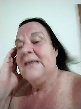 Yaya Mineira online show from 12/15/25, 08:57