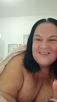 Yaya Mineira online show from 07/14/26, 12:46