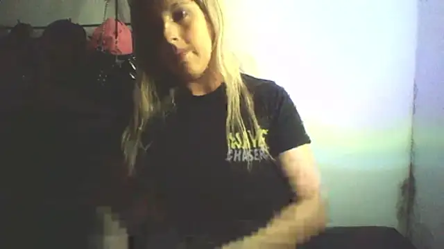 Snapshot of La_pauli_latina chatting on 05/15/26, 03:57 La pauli latina online show from 05/15/26, 03:57