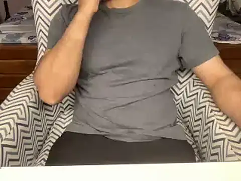 Snapshot of browndick266 chatting on 10/22/25, 09:53 browndick266 online show from 10/22/25, 09:53