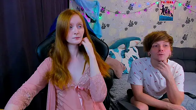 Snapshot of lakmsrrrmrrr chatting on 12/15/24, 11:01 lakmsrrrmrrr online show from 12/15/24, 11:01