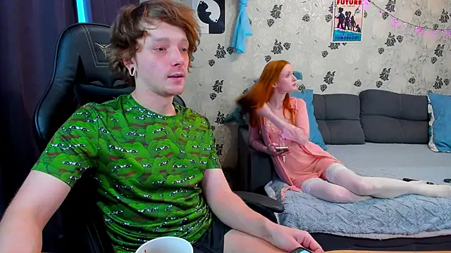 Snapshot of lakmsrrrmrrr chatting on 01/09/25, 11:25 lakmsrrrmrrr online show from 01/09/25, 11:25