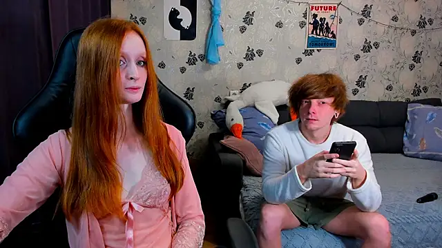 Snapshot of lakmsrrrmrrr chatting on 02/02/25, 11:40 lakmsrrrmrrr online show from 02/02/25, 11:40