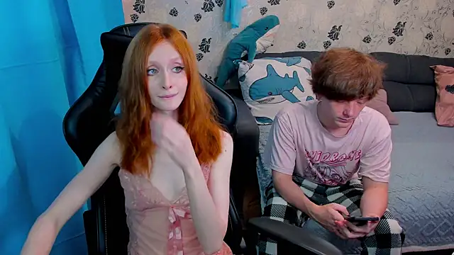 Snapshot of lakmsrrrmrrr chatting on 10/02/25, 09:49 lakmsrrrmrrr online show from 10/02/25, 09:49