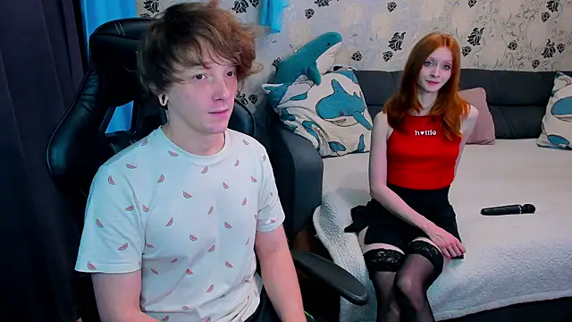 Snapshot of lakmsrrrmrrr chatting on 11/09/25, 10:13 lakmsrrrmrrr online show from 11/09/25, 10:13