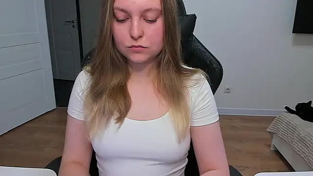 Snapshot of stacy_miracle chatting on 04/25/26, 03:53 stacy miracle online show from 04/25/26, 03:53