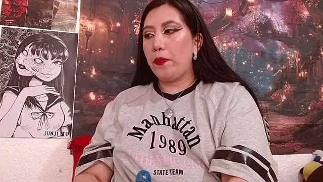 AntoneellaF online show from 07/08/26, 07:18