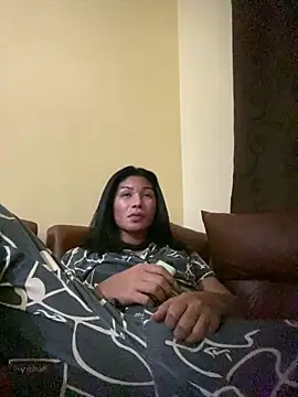 MaxxineMorenaTs online show from 05/09/26, 07:19