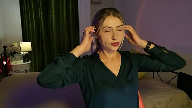ZoeGrant online show from 05/28/26, 05:32