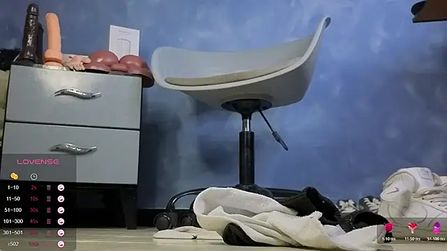 TomLover 12 online show from 02/01/26, 10:30