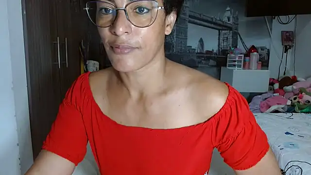 Snapshot of kateleyagrey chatting on 12/19/24, 01:40 kateleyagrey online show from 12/19/24, 01:40