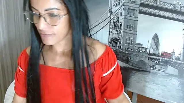 Snapshot of kateleyagrey chatting on 12/28/24, 03:26 kateleyagrey online show from 12/28/24, 03:26