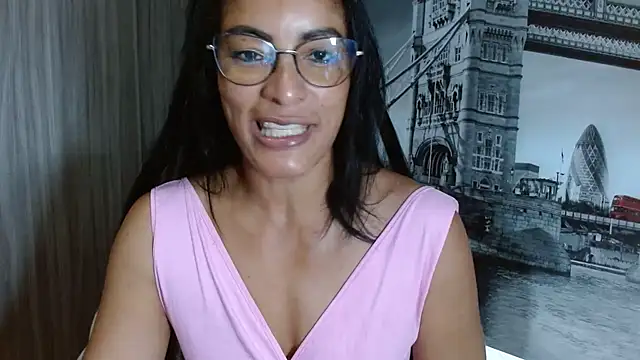 Snapshot of kateleyagrey chatting on 12/29/24, 11:40 kateleyagrey online show from 12/29/24, 11:40