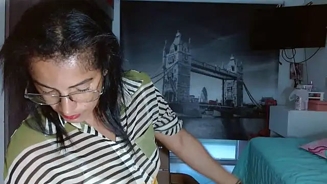 Snapshot of kateleyagrey chatting on 01/24/25, 10:51 kateleyagrey online show from 01/24/25, 10:51