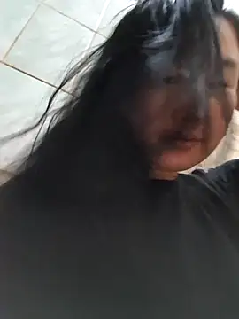 Bet Lu online show from 11/15/25, 10:45