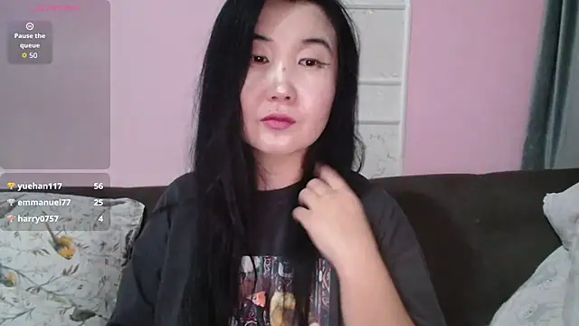 Bet Lu online show from 11/17/25, 08:20