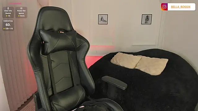 BellaRossii online show from 11/28/25, 02:14