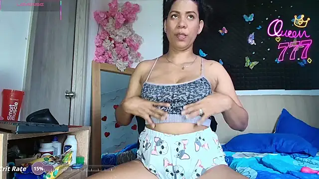 Hot Brunette34 online show from 07/08/26, 08:24