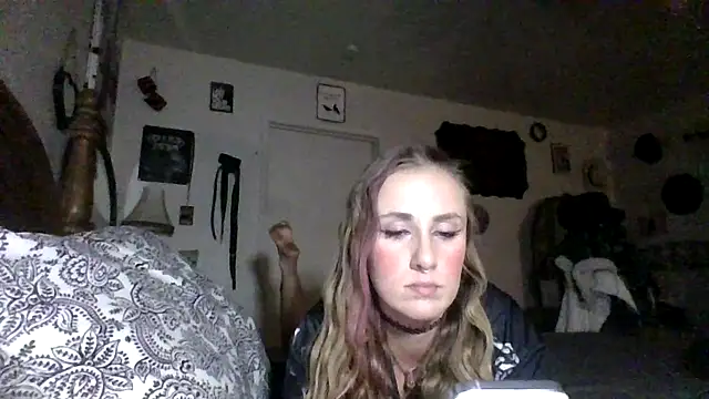 ClumsyLink online show from 09/24/25, 12:41