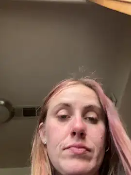 ClumsyLink online show from 11/23/25, 09:03