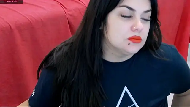 TinaMaay online show from 01/15/25, 08:58