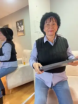 Savvanahh online show from 02/14/26, 12:02