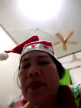 Snapshot of Sofiafuckbabes chatting on 12/24/24, 10:22 Sofiafuckbabes online show from 12/24/24, 10:22