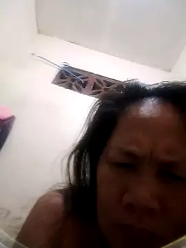 Snapshot of Sofiafuckbabes chatting on 03/04/25, 08:38 Sofiafuckbabes online show from 03/04/25, 08:38