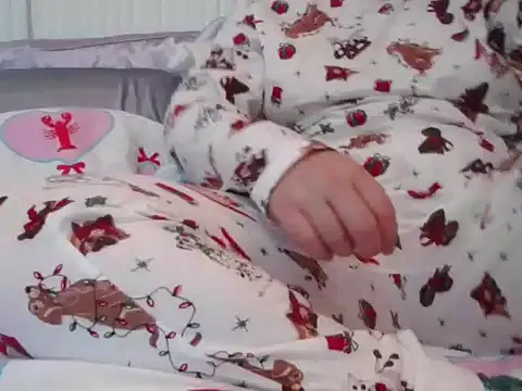 RealLittleRedRidingHood online show from 11/12/25, 01:55