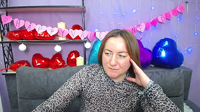 Snapshot of Abby_Taylorr chatting on 02/07/25, 01:53 Abby Taylorr online show from 02/07/25, 01:53