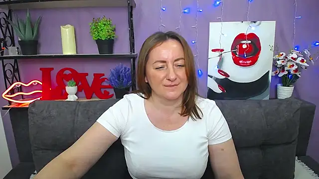 Snapshot of Abby_Taylorr chatting on 03/16/25, 10:33 Abby Taylorr online show from 03/16/25, 10:33