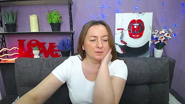 Snapshot of Abby_Taylorr chatting on 03/16/25, 01:38 Abby Taylorr online show from 03/16/25, 01:38