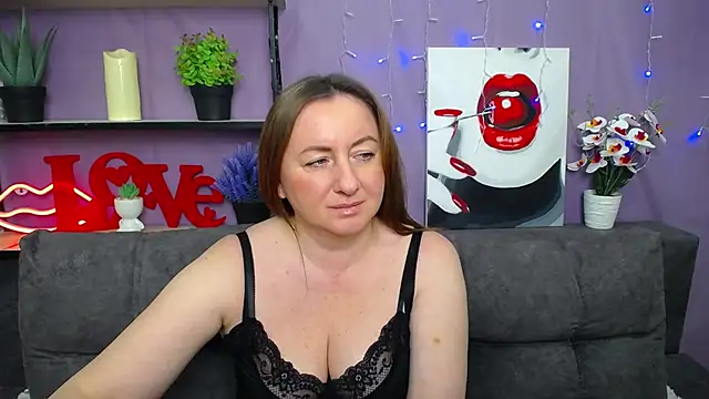 Snapshot of Abby_Taylorr chatting on 03/18/25, 10:14 Abby Taylorr online show from 03/18/25, 10:14