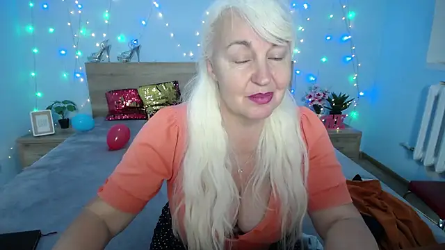 BlondyLeeBest online show from 01/19/25, 11:00