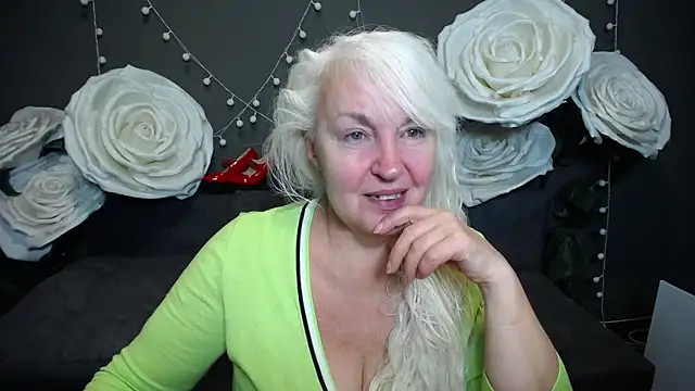BlondyLeeBest online show from 11/14/25, 07:34