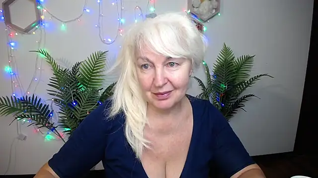 BlondyLeeBest online show from 03/24/26, 07:30