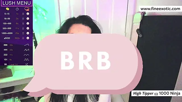 Snapshot of Vesaaa chatting on 01/10/25, 05:26 Vesaaa online show from 01/10/25, 05:26