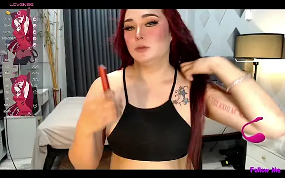 DivaMooree online show from 02/16/25, 01:47