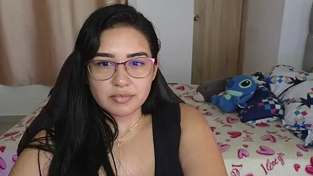 Snapshot of _anastasia chatting on 02/15/25, 09:15 anastasia online show from 02/15/25, 09:15